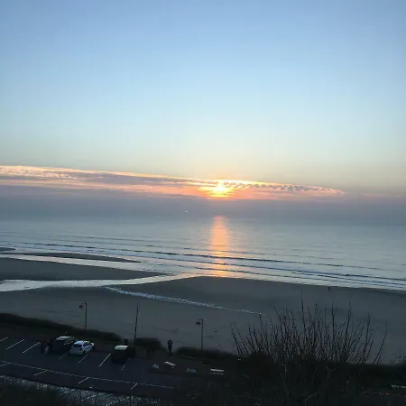 Vakantiehuis Maison 83 *