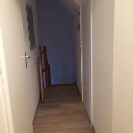 Maison 83 Дом отдыха