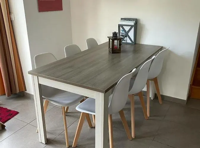 Hébergement de vacances Maison 83 *